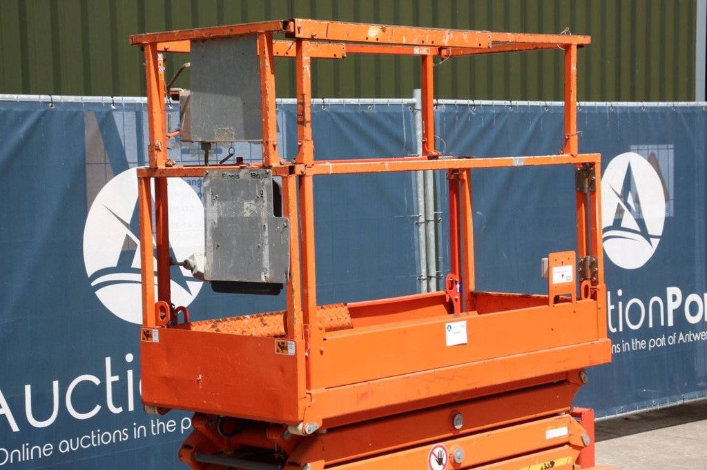 Scissor Lift Skyjack SJ3219 Electric 7.79m 2012