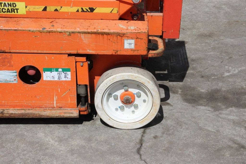 Scissor Lift Skyjack SJ3219 Electric 7.79m 2012