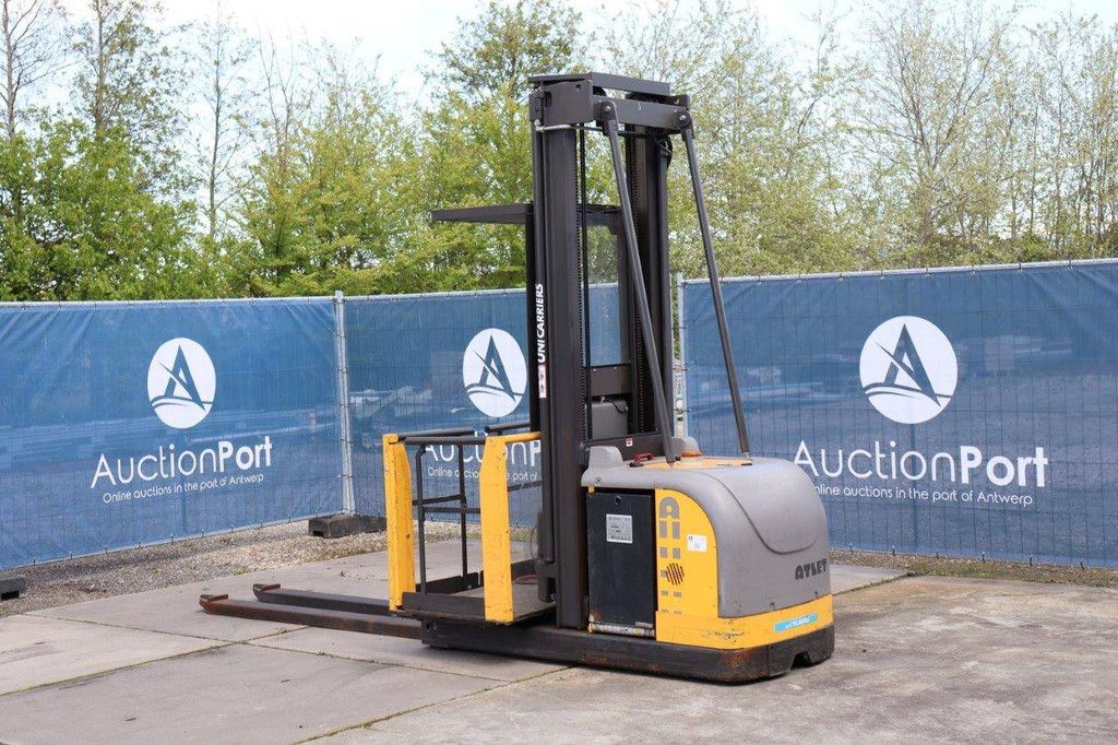 Reach truck Atlet OPH100TV450 Electric 1000kg 4.5m 2015