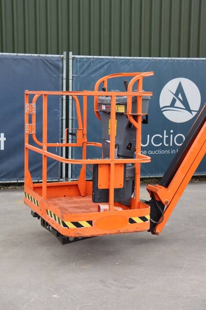 Articulating boom lift JLG 340AJ Diesel 12.33m 2012