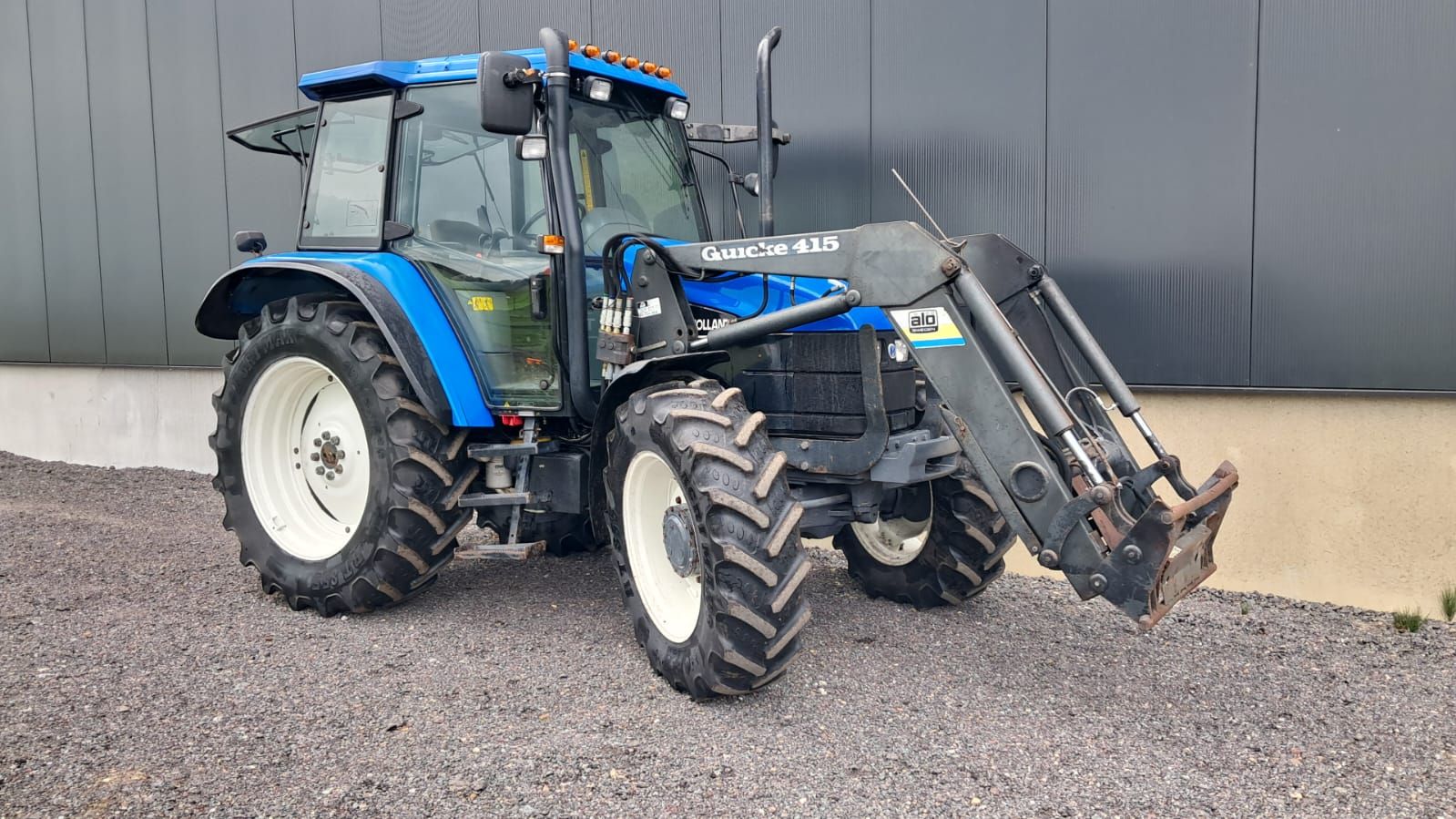 New Holland TS 90 met voorlader