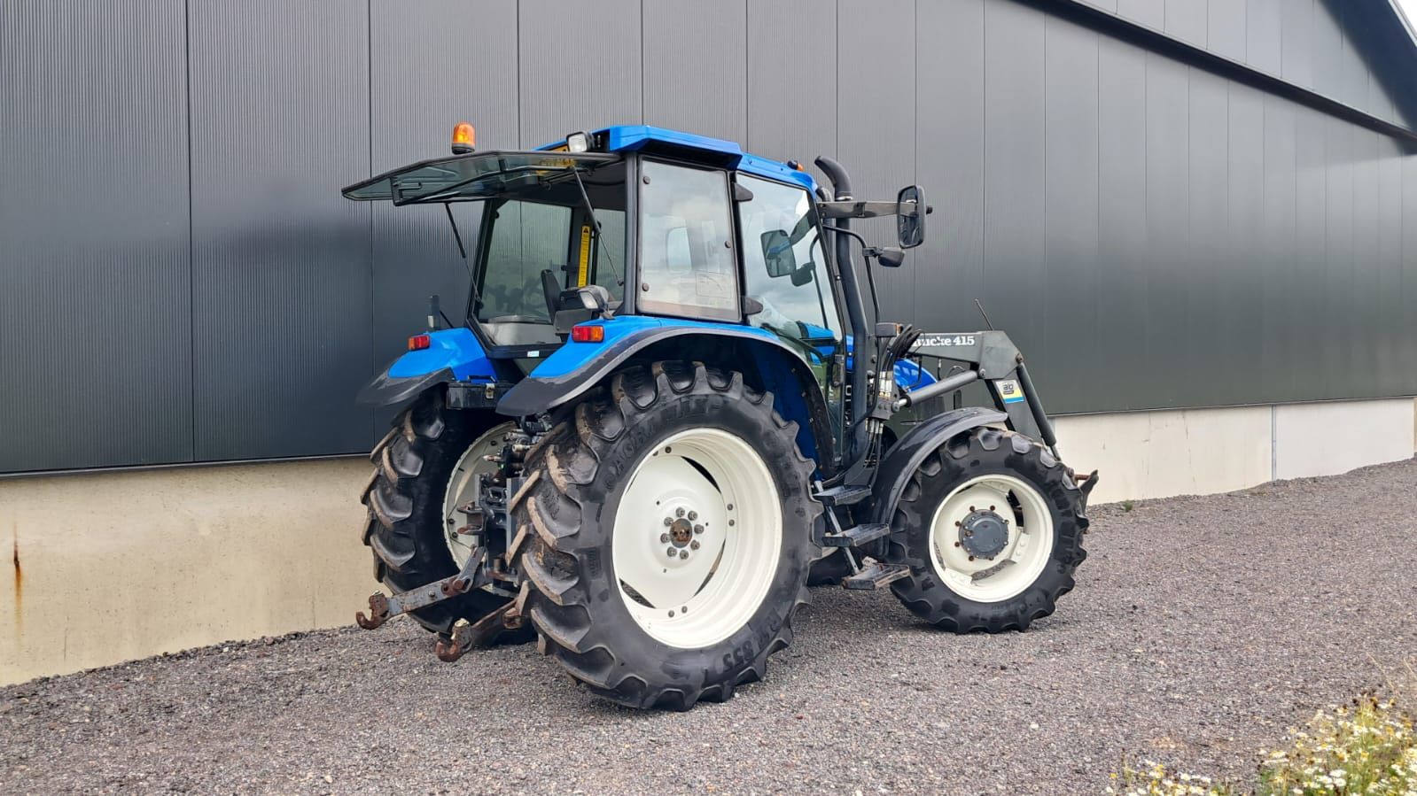 New Holland TS 90 met voorlader