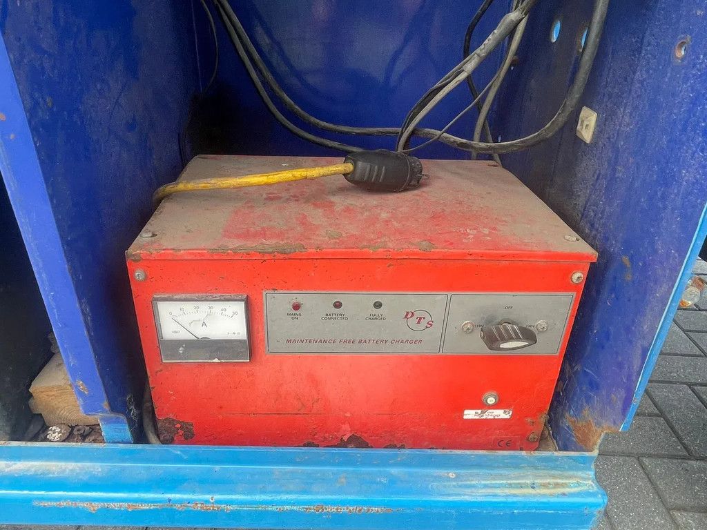 Liftlux SL172-18E2WD | 19.2 METER | NOT WORKING