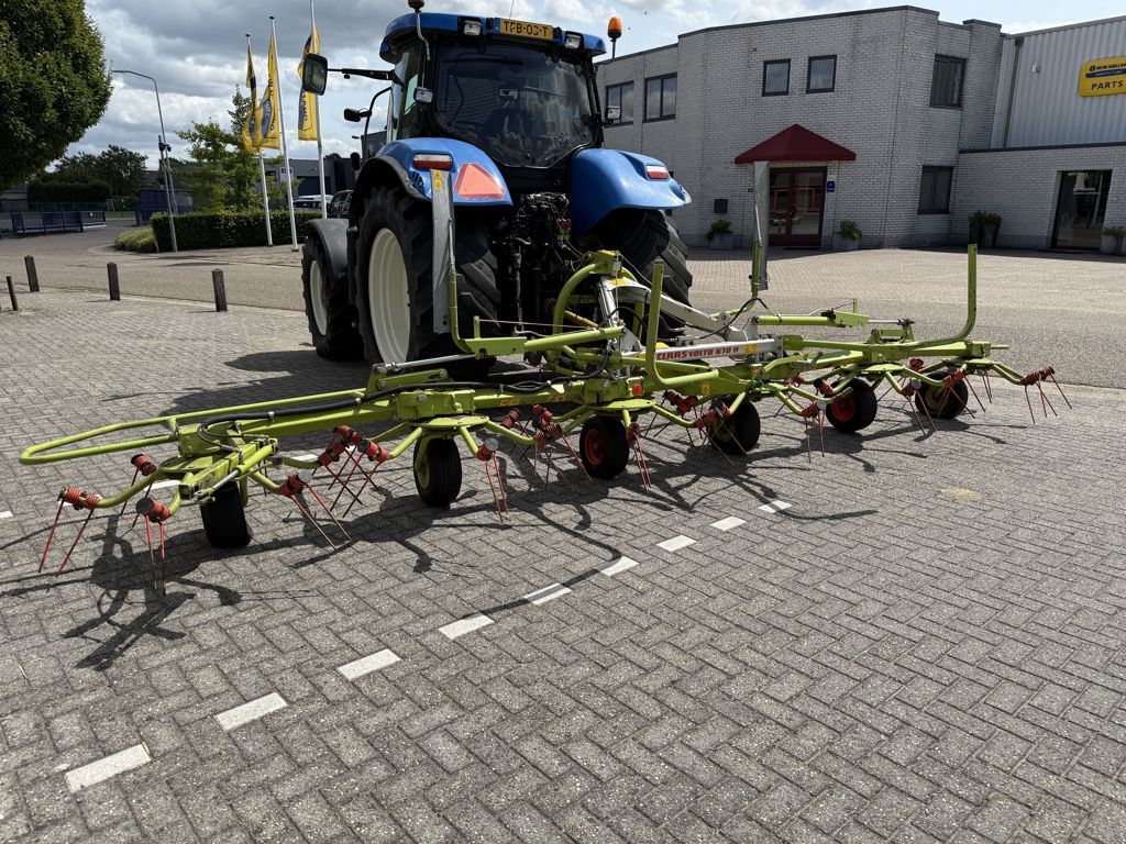 Claas Volto 670H Schudder