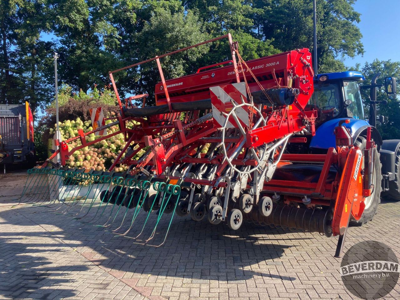 Farmax DRP300 + Kongskilde 3000A