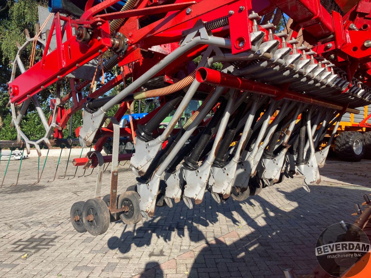 Farmax DRP300 + Kongskilde 3000A