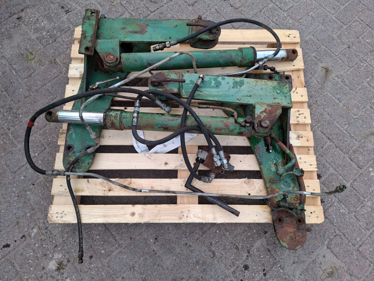 John deere 2130