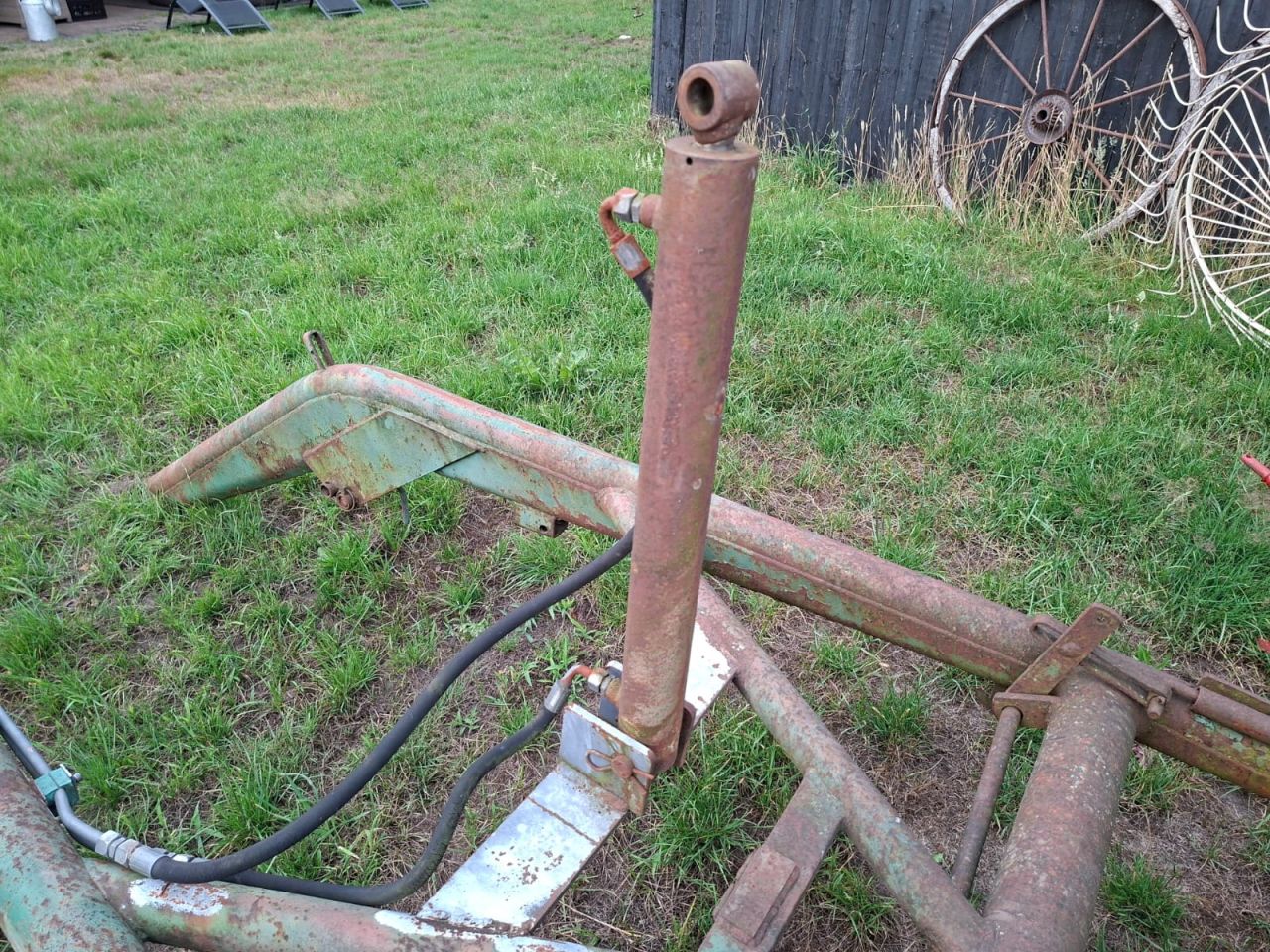 John deere 2130