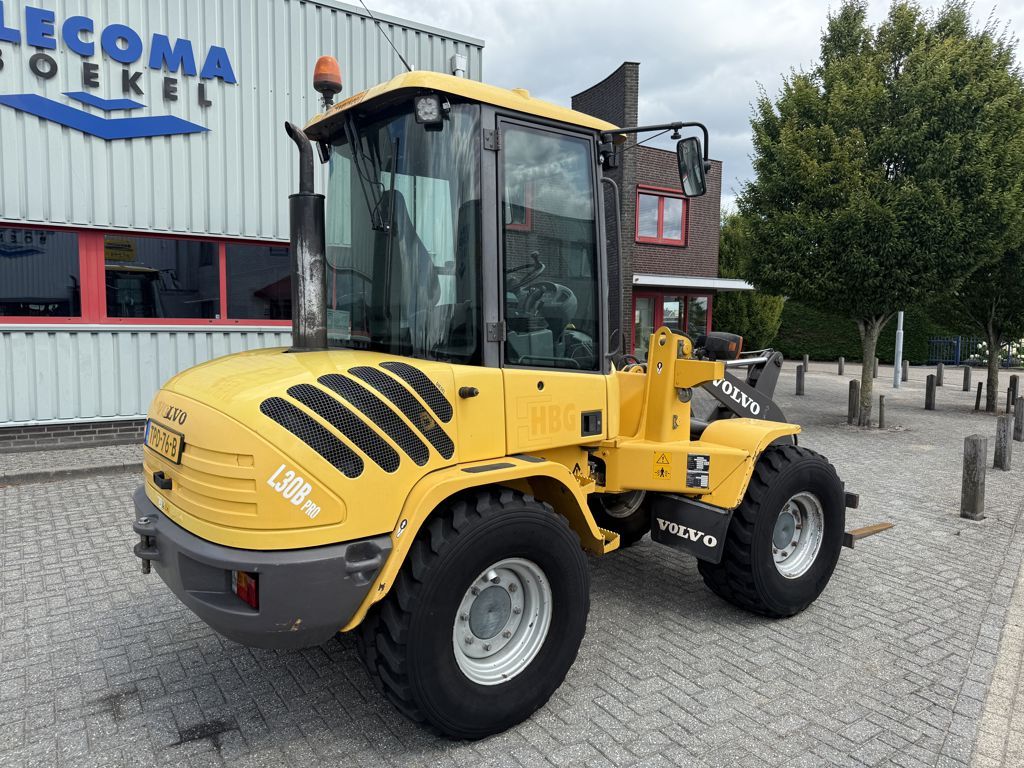 Volvo L30B Pro Shovel