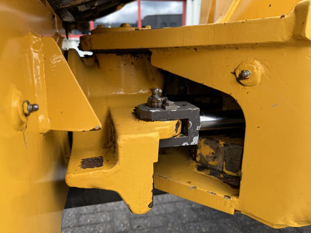 Volvo L30B Pro Shovel