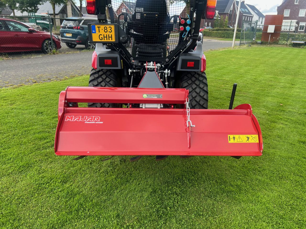 Majar RDM125 grond frees compact tractor