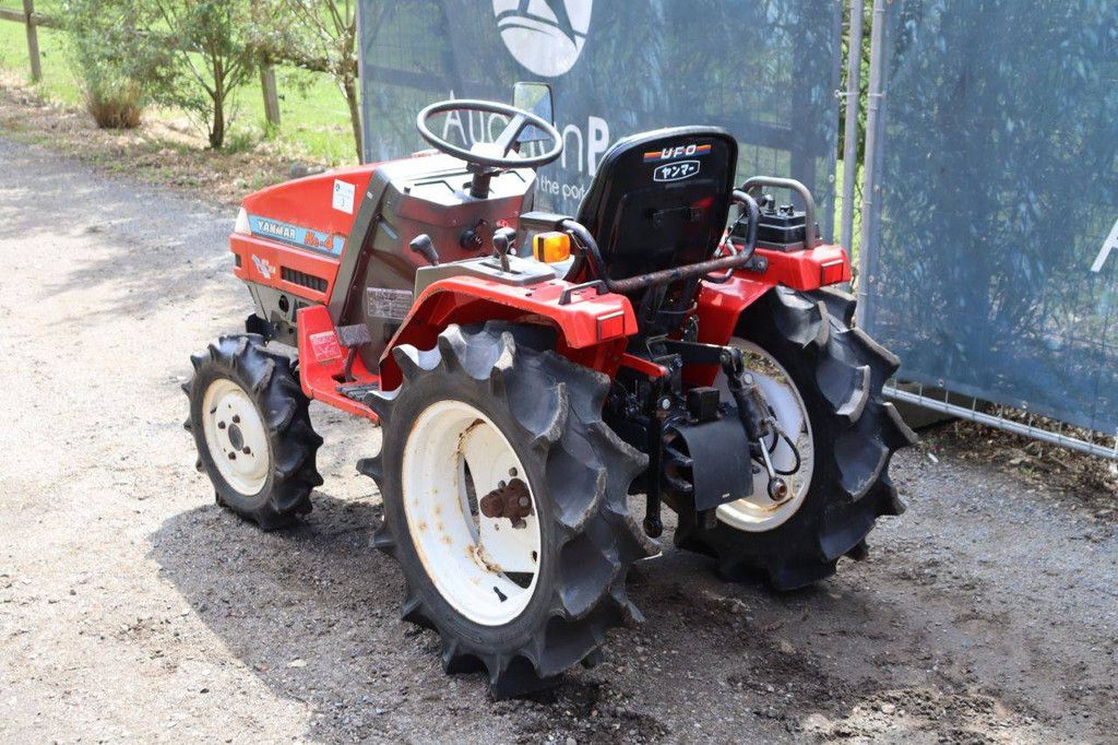 Minitraktor Yanmar Ke-4 Diesel