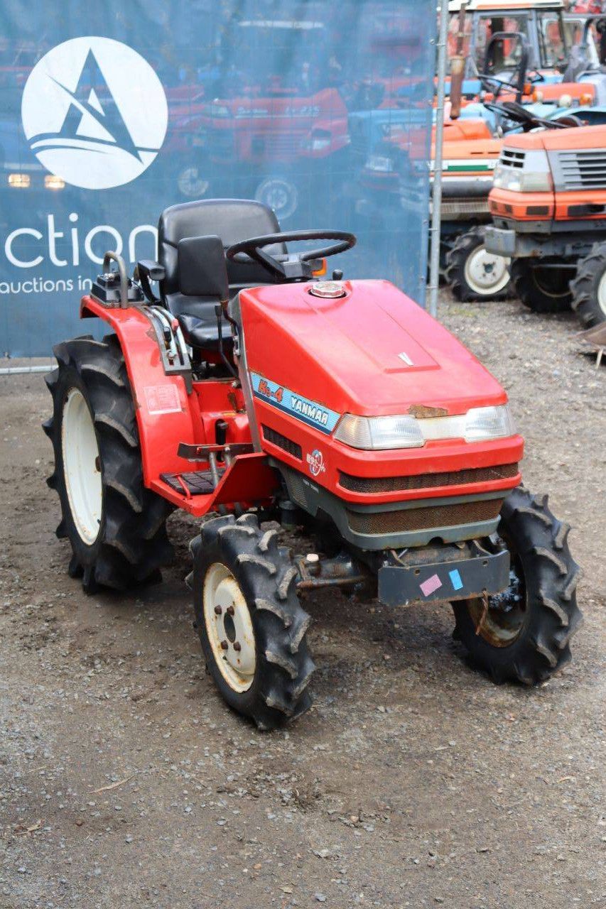 Minitraktor Yanmar Ke-4 Diesel