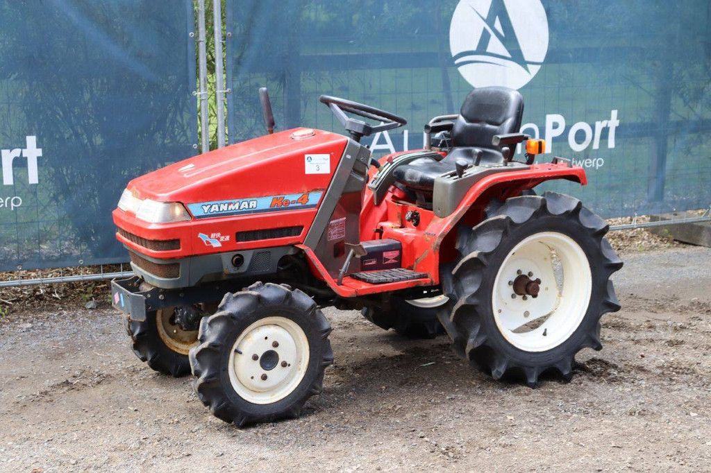 Minitraktor Yanmar Ke-4 Diesel