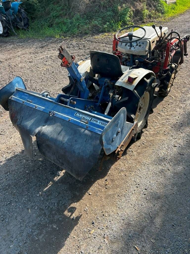 Minitractor Mitsubishi D1300FD Diesel 15pk met Voorlader en Grondfrees Satoh 2PR-1100S