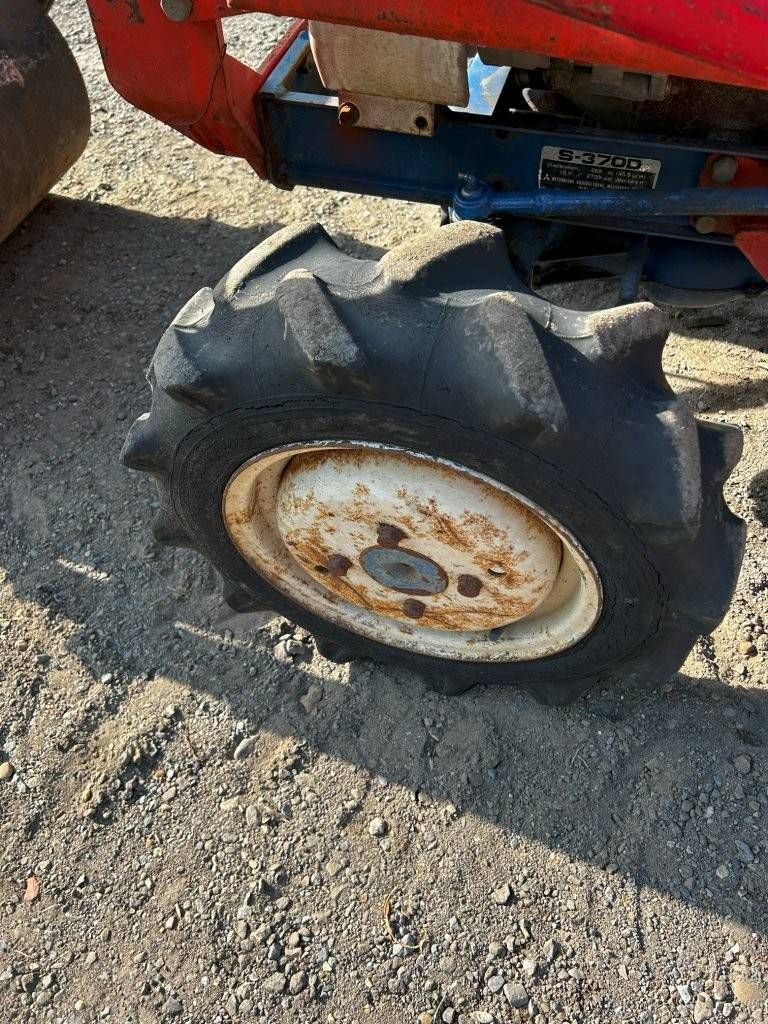 Minitractor Mitsubishi D1300FD Diesel 15pk met Voorlader en Grondfrees Satoh 2PR-1100S