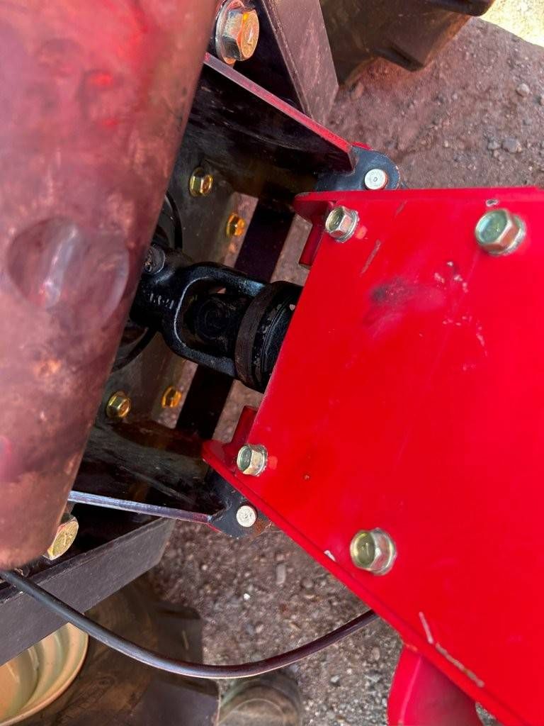 Minitractor Mitsubishi MMT15 Diesel met Grondfrees Mitsubishi RP110S
