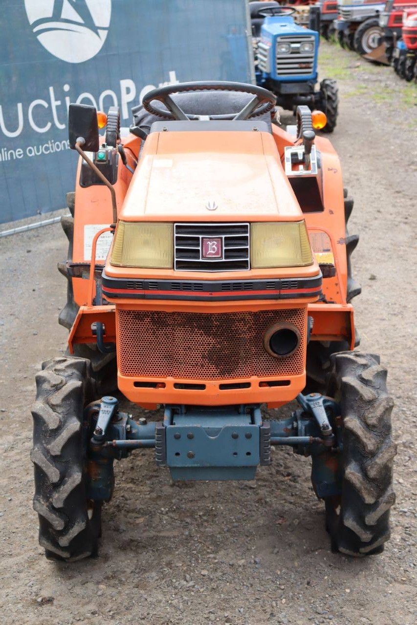 Minitraktor Kubota B1-14 Bulltra Diesel 14,5 PS