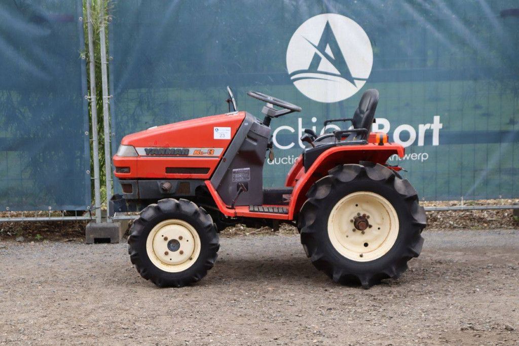 Minitraktor Yanmar Ke-3D Diesel