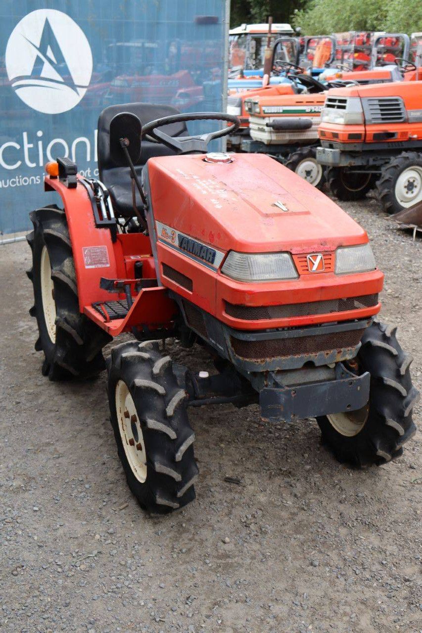 Minitraktor Yanmar Ke-3D Diesel