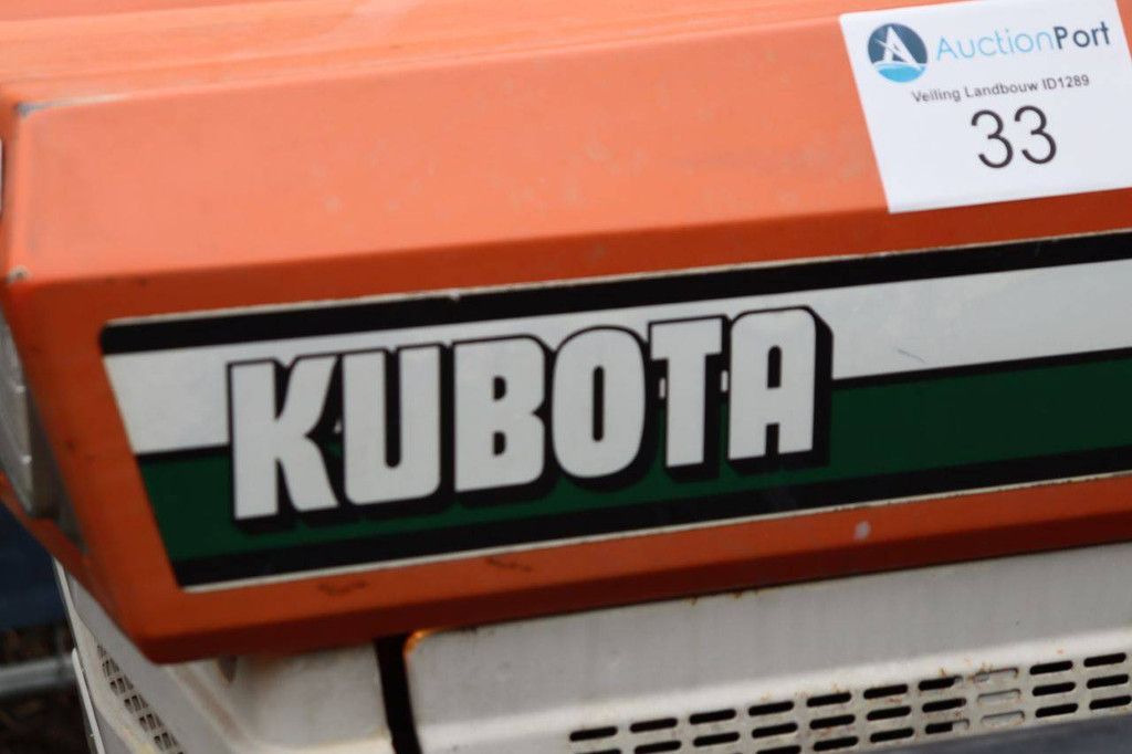 Minitraktor Kubota B1402 Diesel 14 PS mit Grubber