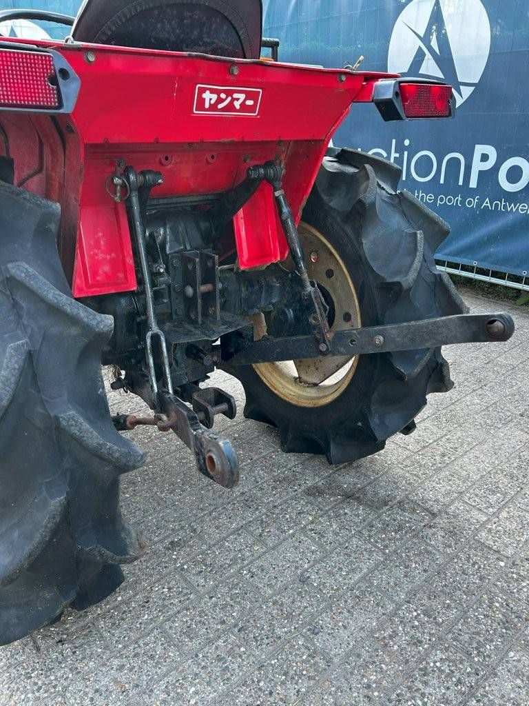 Minitraktor Yanmar F20D Diesel