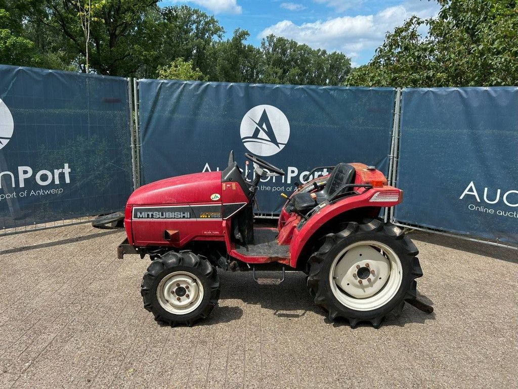 Minitraktor Mitsubishi MT165 Diesel