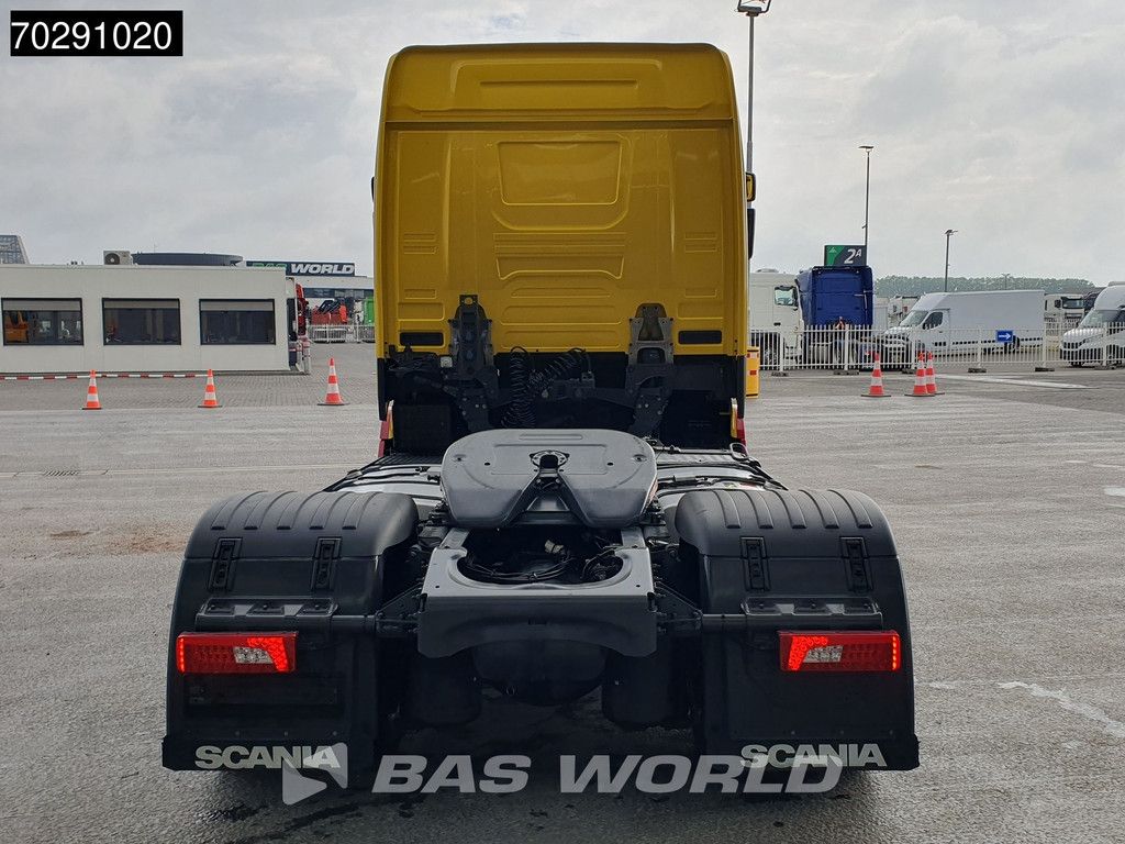 Scania S450 4X2 2x Tanks Retarder