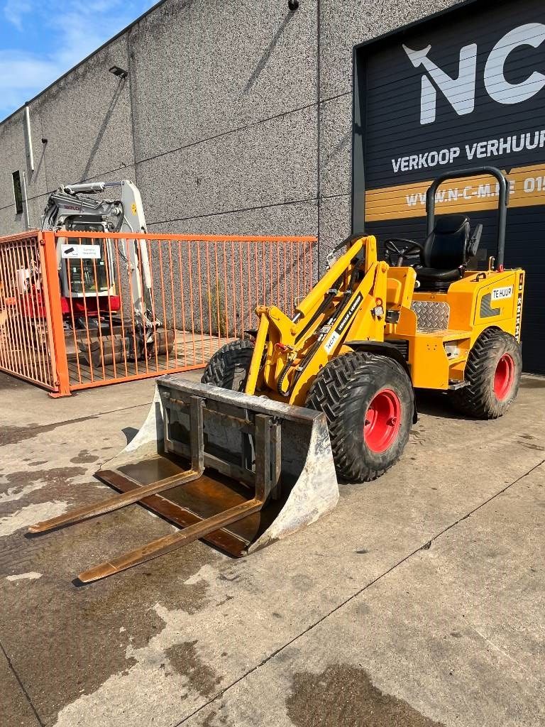 Knikmops KM 250