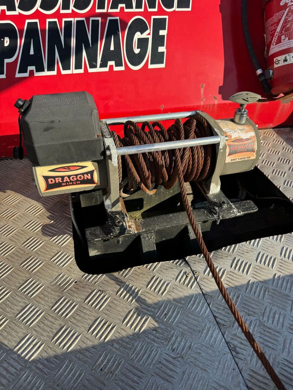 Toyota LANDCRUISER **RECOVERY TRUCK-WINCH**