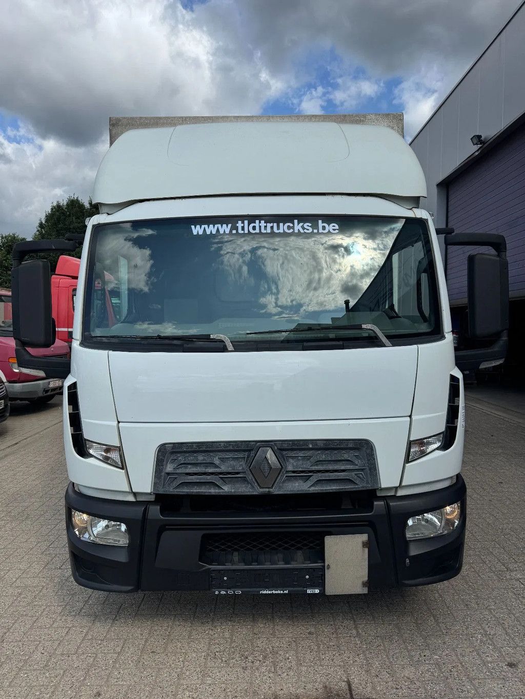 Renault D7.5 180 **EURO 6-AC**