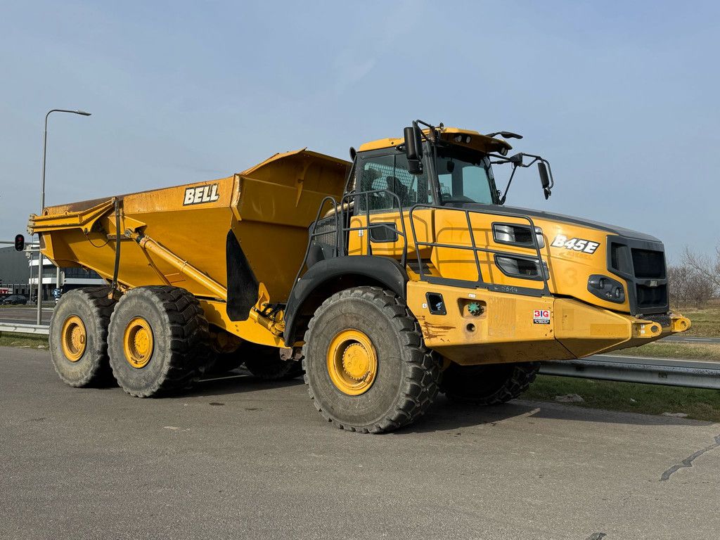 Bell B45E 6x6