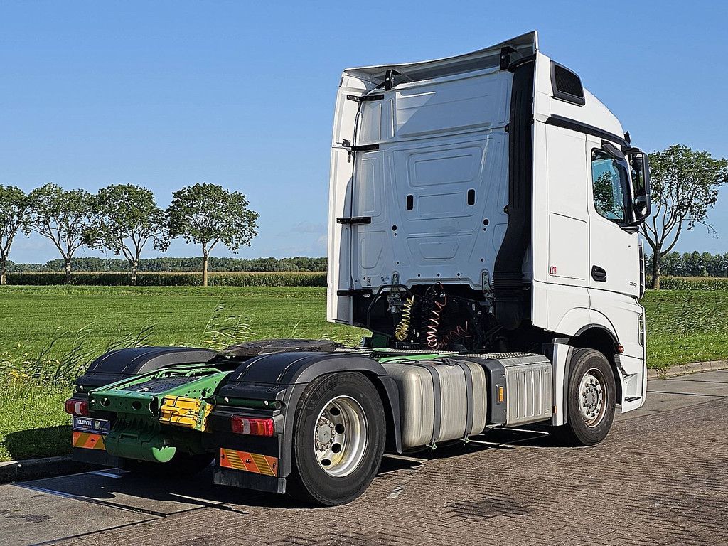 MERCEDES-BENZ ACTROS 1848 LS str.sp. ret. 2x tank