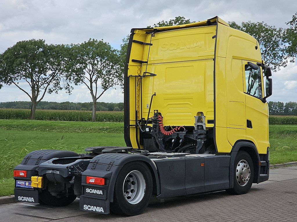 SCANIA S450
