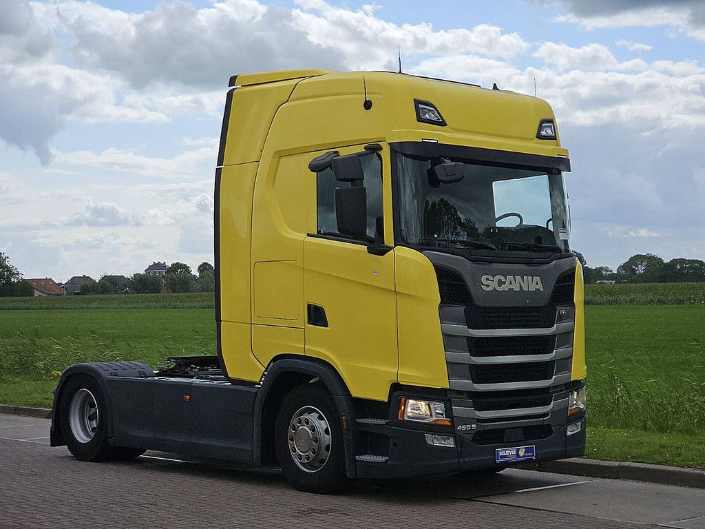 SCANIA S450