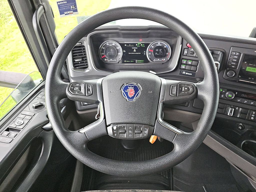 SCANIA S450