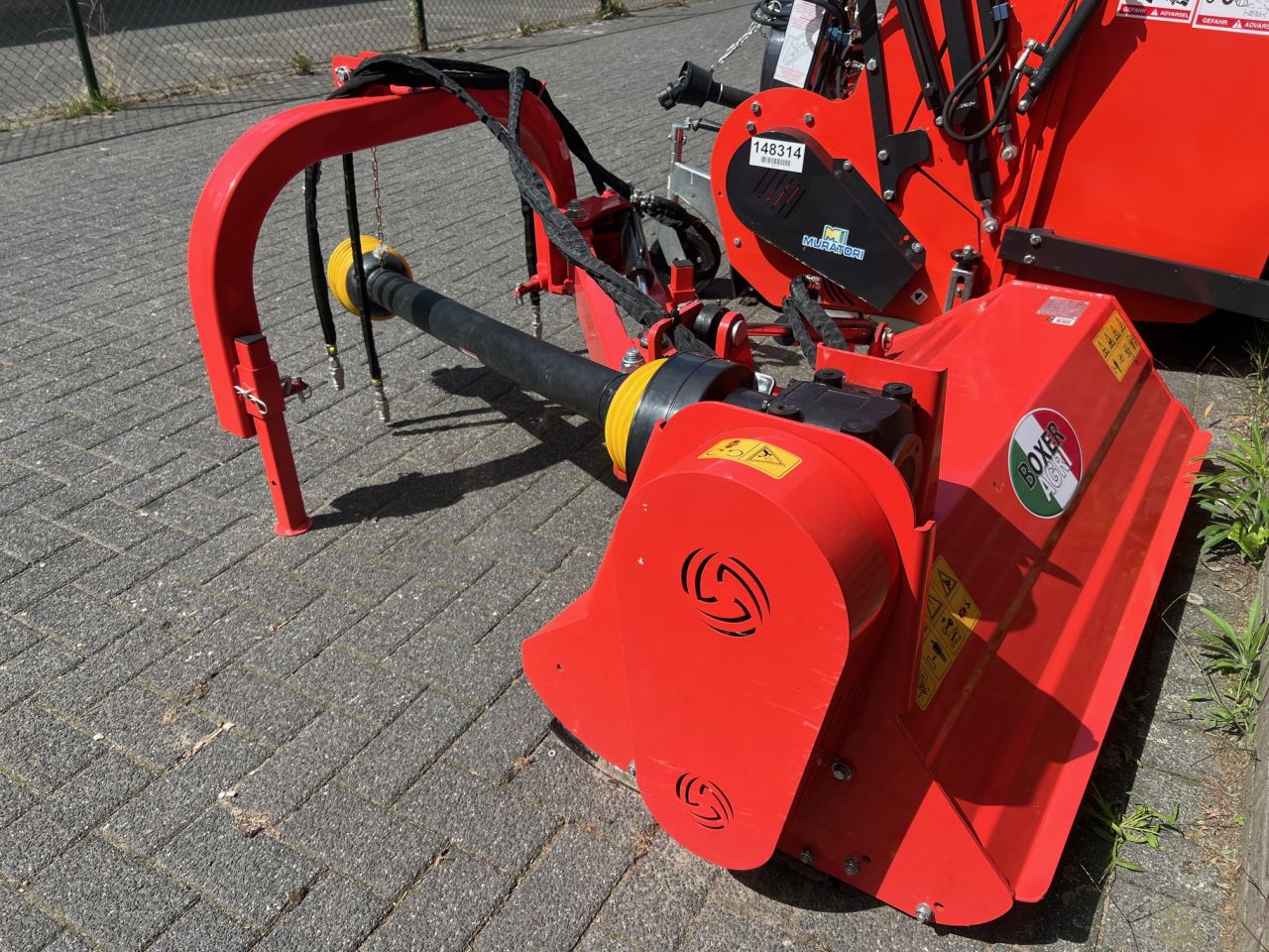 Boxer AGL 130 mini verstek klepelmaaier compact tractor