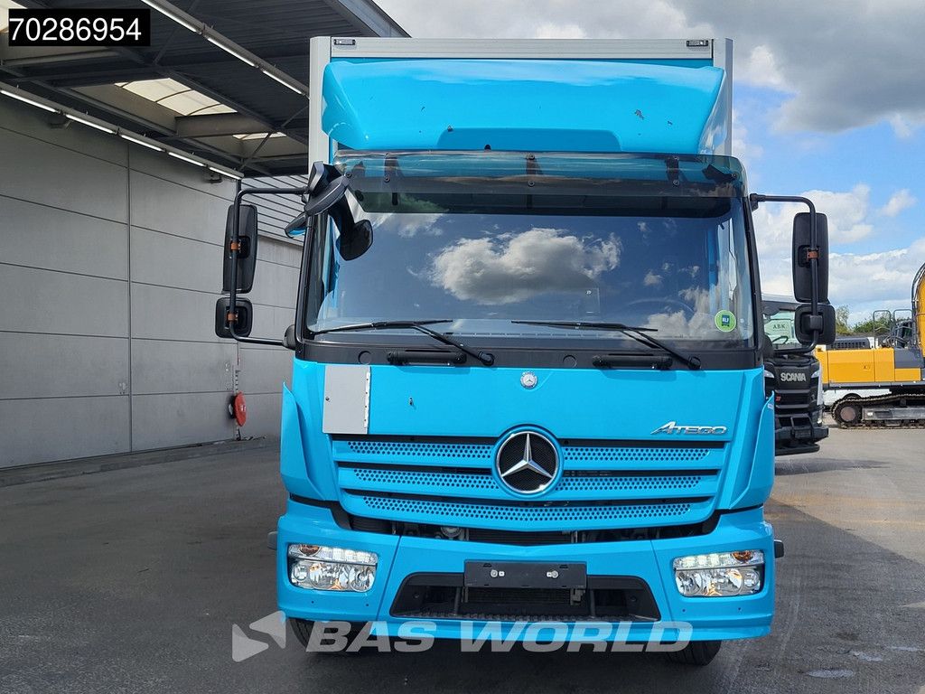 Mercedes Atego Atego 1523 4X2 15tonner 2000kg Ladebordwand Automatic Euro 6
