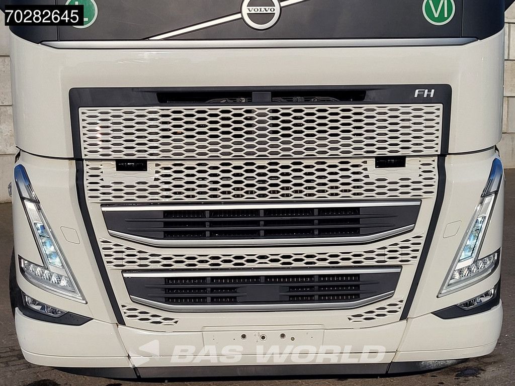 Volvo FH 500 4X2 XL VEB+ 2x Tanks I-ParkCool LED