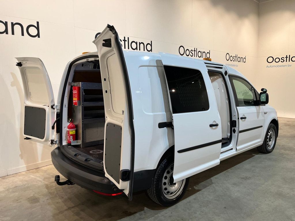 Volkswagen Caddy 2.0 TDI L2H1 BMT 4Motion Maxi 150 PK Automaat Servicebus / Inrichting / Euro 6 / Airco / Cruise Control / Camera / Trekhaak / CarPlay / Navigatie / 90.500 KM !!