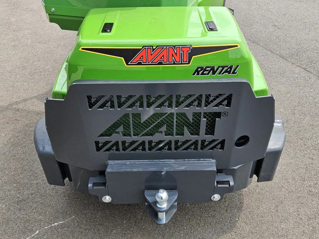 Avant E527 Rental mini-shovel