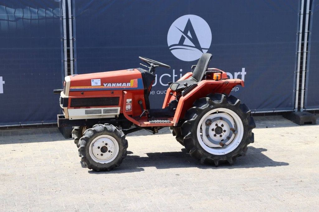 Minitraktor Yanmar F16D Diesel