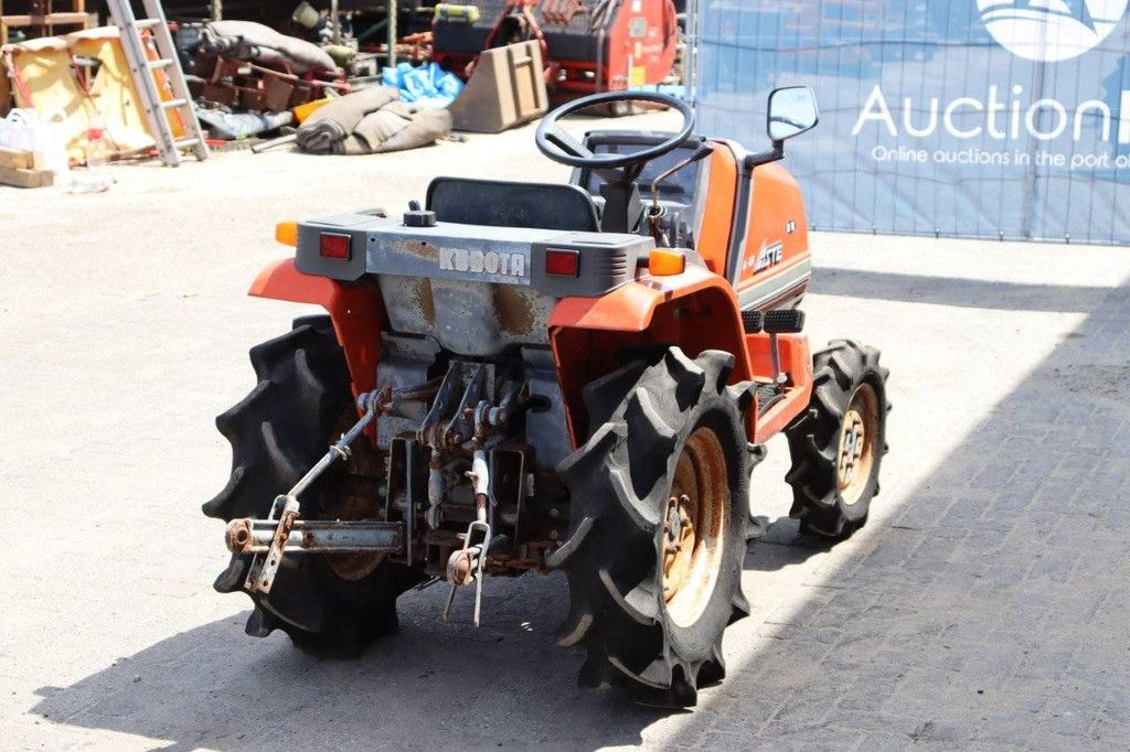 Minitraktor Kubota Aste A-15 Diesel