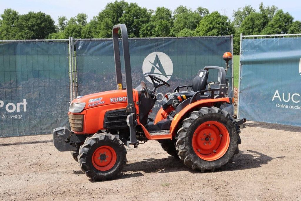 Minitraktor Kubota B2530DB Diesel
