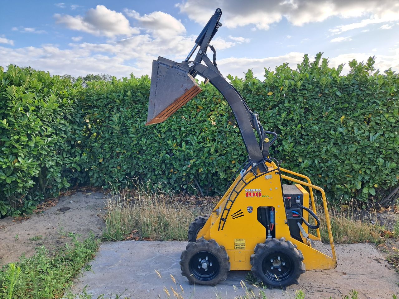 Sherpa 100 ECO ( Bj 2017 ) Giant / Skidster / Mini shovel / Load