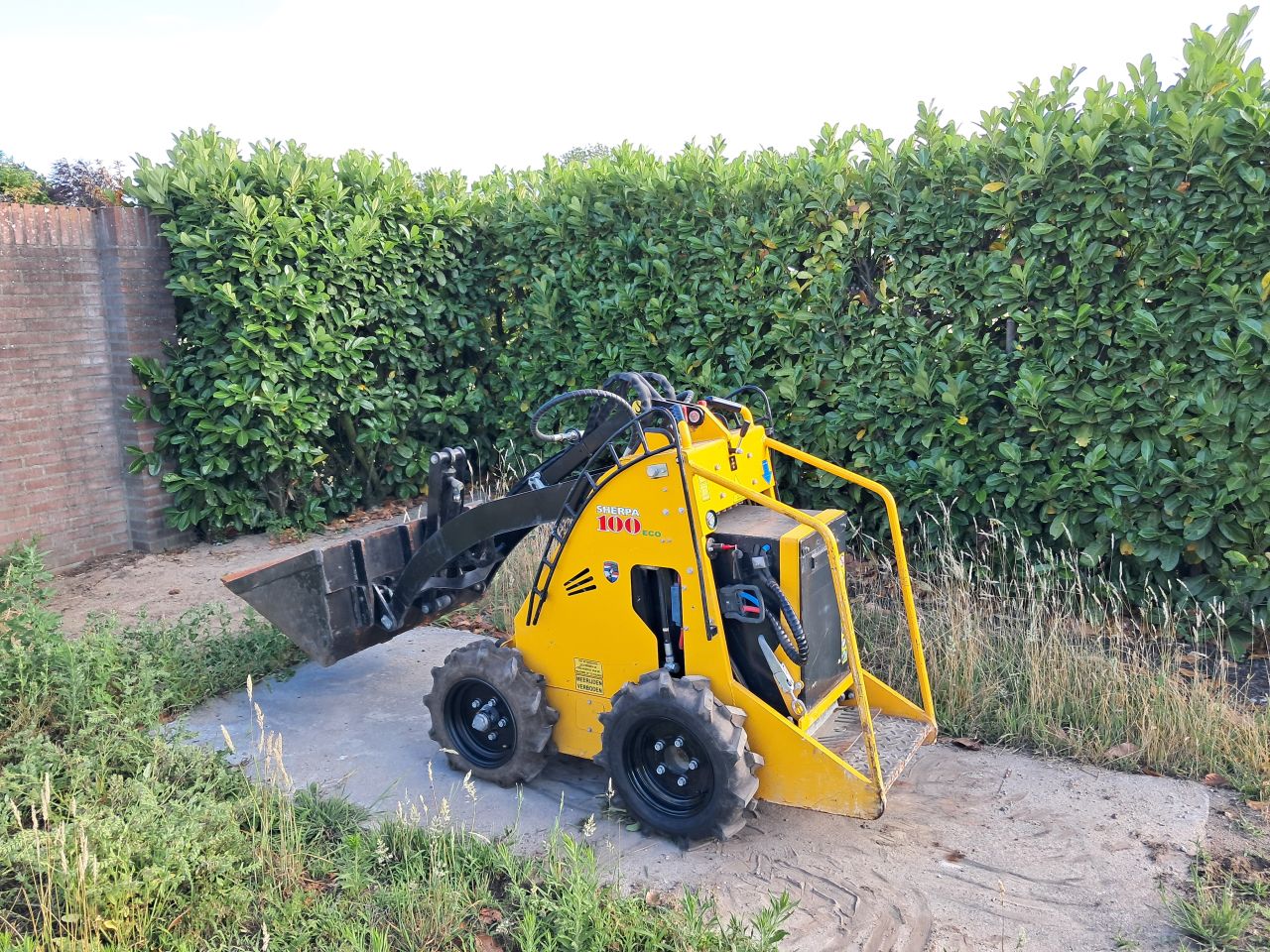 Sherpa 100 ECO ( Bj 2017 ) Giant / Skidster / Mini shovel / Load