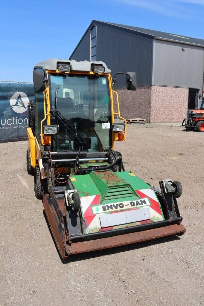 Werktuigdrager Heylens Belos TP 3440 2012 met Onkruidbrander