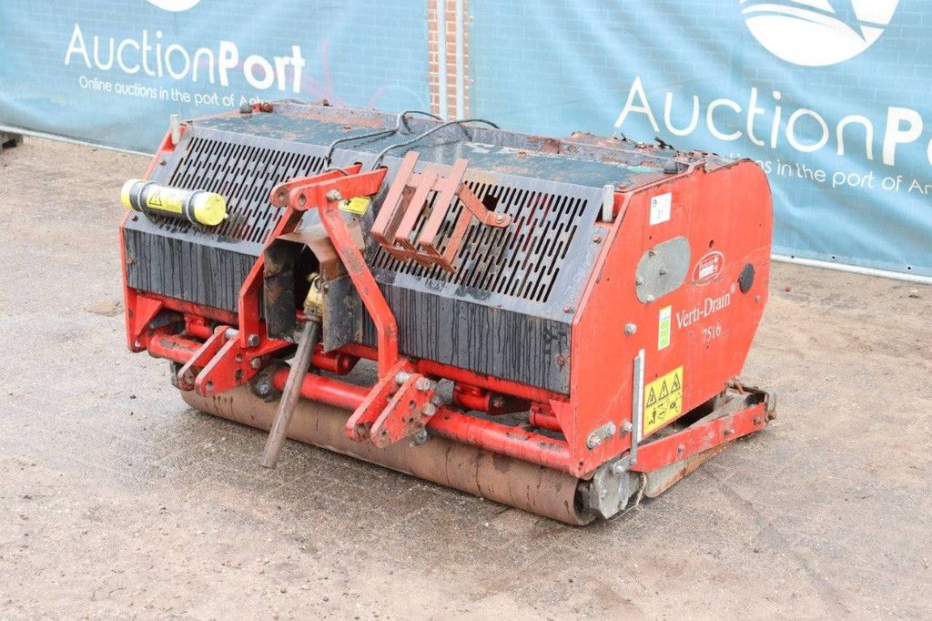 Spatenmaschine Redexim Verti-Drain 7516