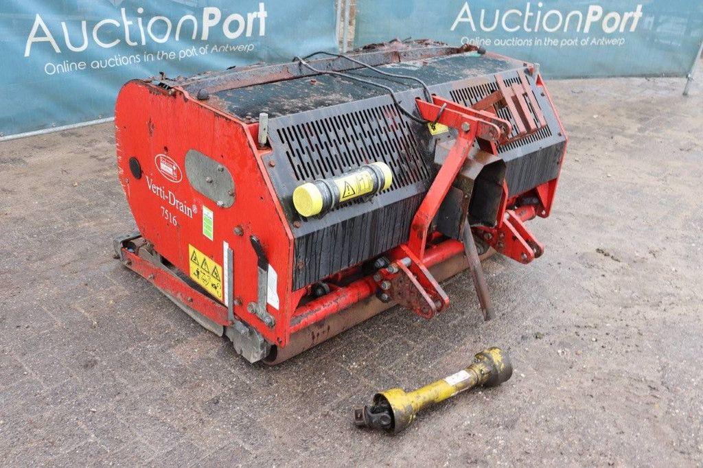 Spatenmaschine Redexim Verti-Drain 7516