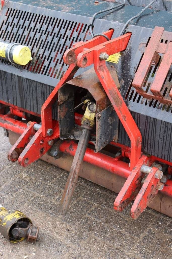 Spatenmaschine Redexim Verti-Drain 7516